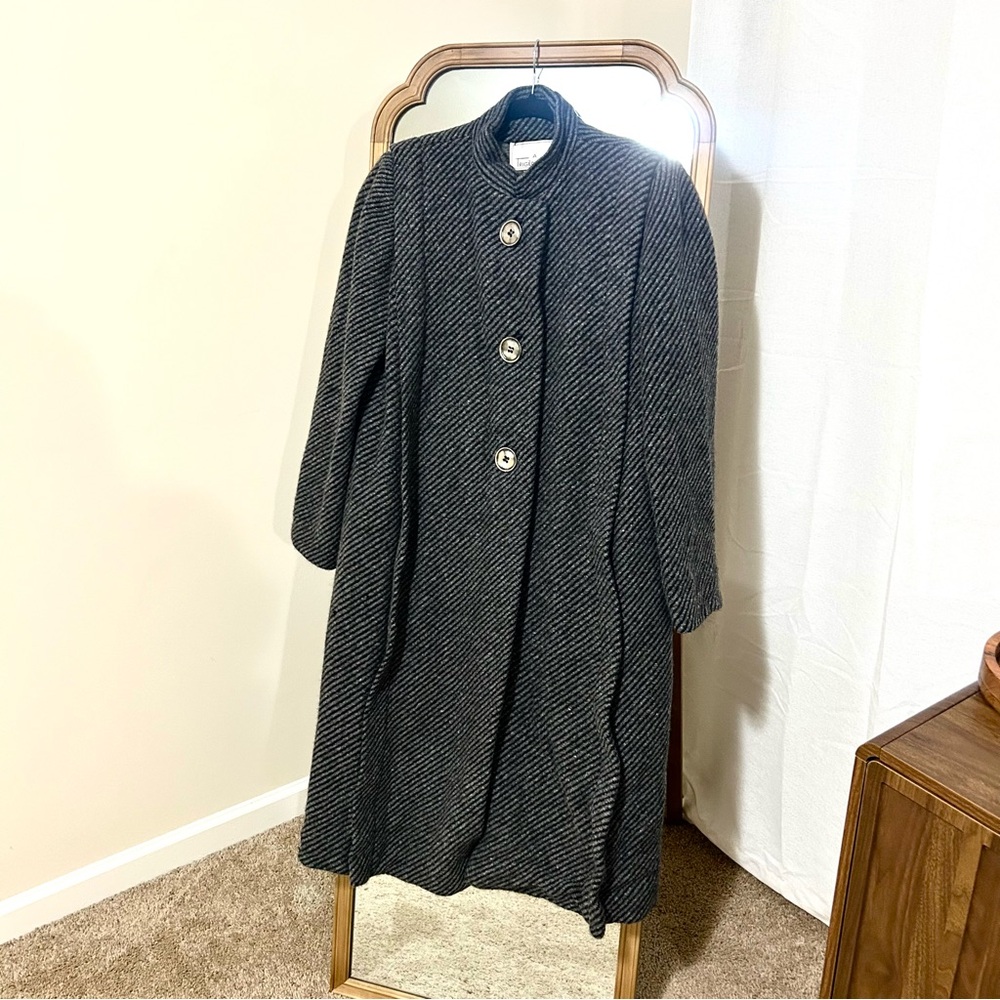 Vintage Trigere 100% Wool Coat